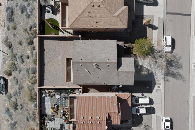 8300 Bluffs Edge Place NW, Albuquerque, NM 87120