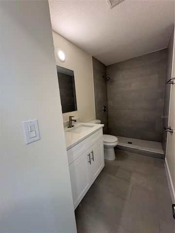 152 175TH TERRACE DRIVE E B, Redington Shores, FL 33708