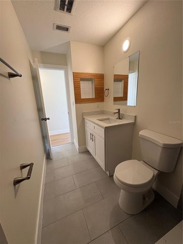 152 175TH TERRACE DRIVE E B, Redington Shores, FL 33708