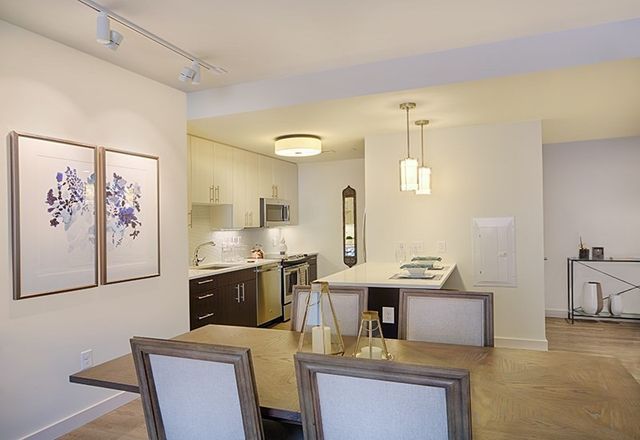 1 Canal St. 720, Boston, MA 02114