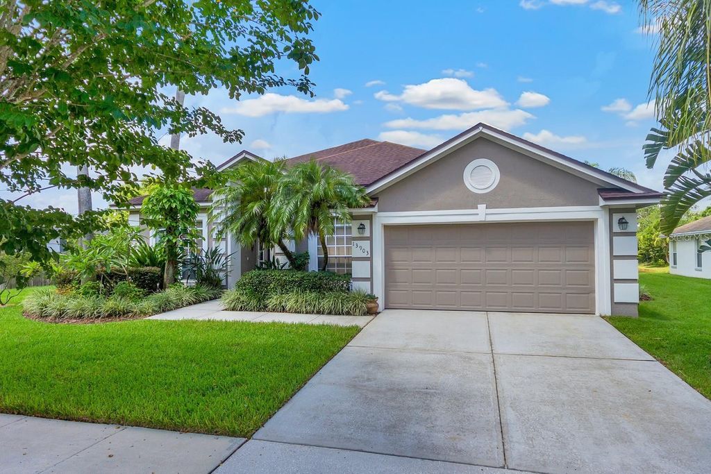13903 BLUEWATER CIRCLE, Orlando, FL 32828