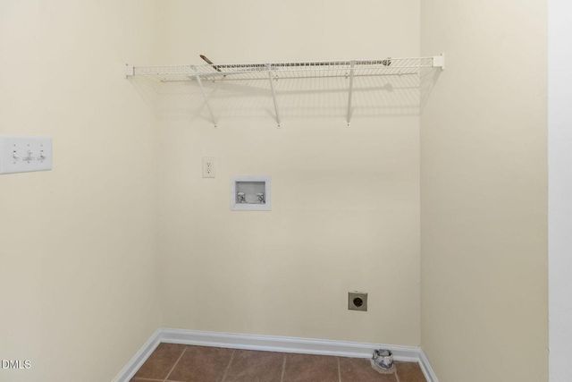 165 Cobblestone Drive, Spring Lake, NC 28390