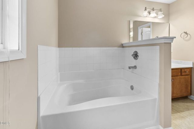 165 Cobblestone Drive, Spring Lake, NC 28390