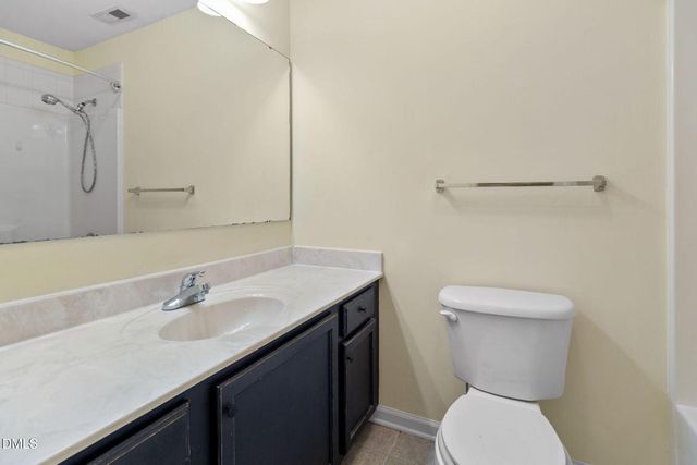 165 Cobblestone Drive, Spring Lake, NC 28390