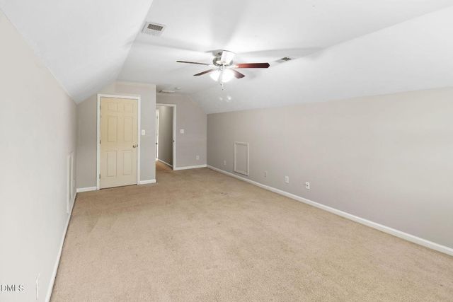 165 Cobblestone Drive, Spring Lake, NC 28390