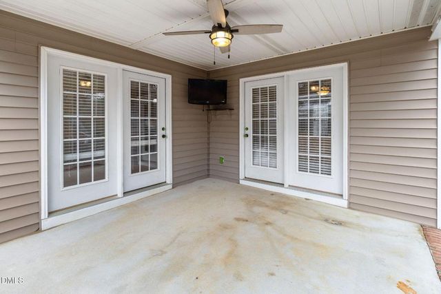 165 Cobblestone Drive, Spring Lake, NC 28390