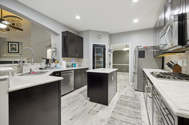 10510 Indian Paintbrush Lane, Houston, TX 77095