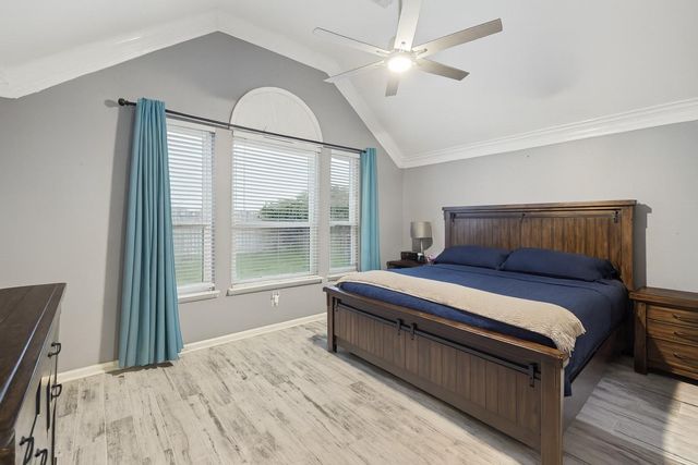 10510 Indian Paintbrush Lane, Houston, TX 77095