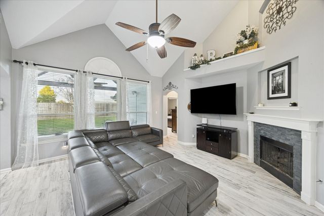 10510 Indian Paintbrush Lane, Houston, TX 77095