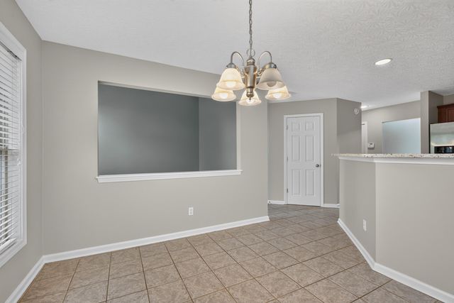 3132 Sandersville Road, Lexington, KY 40511