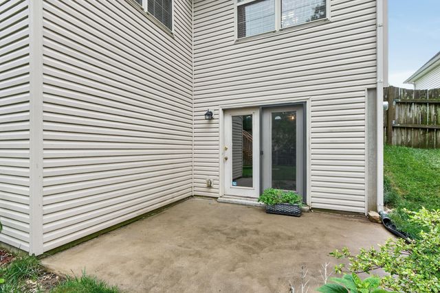 3132 Sandersville Road, Lexington, KY 40511
