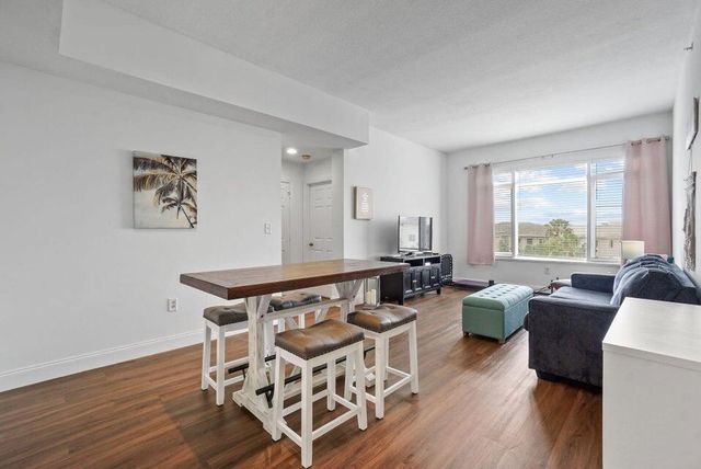 1200 Town Center Drive 401, Jupiter, FL 33458