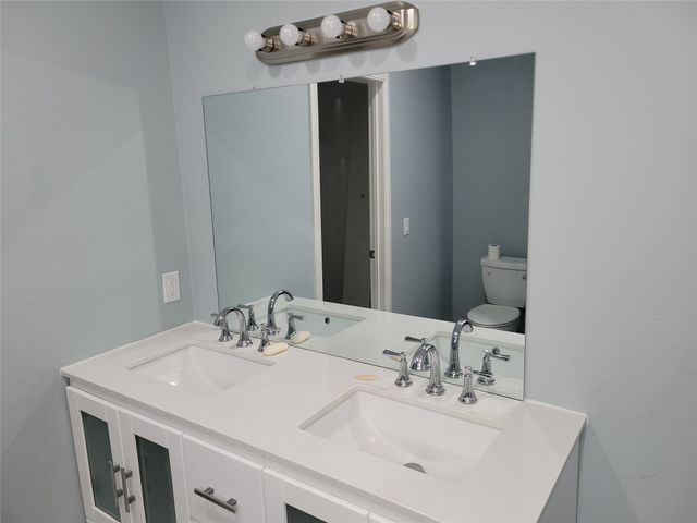 12770 E US Hwy 175, Larue, TX 75143