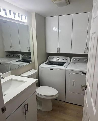 6222 62nd Way, West Palm Beach, FL 33409