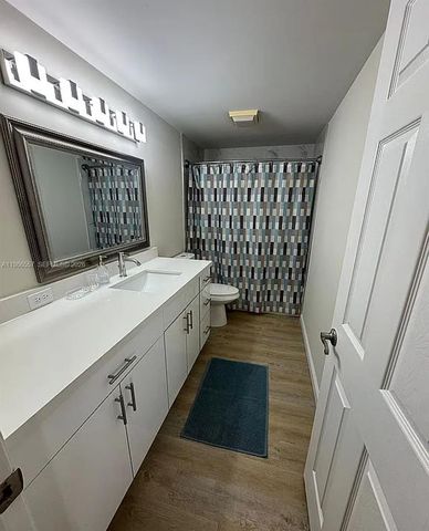 6222 62nd Way, West Palm Beach, FL 33409