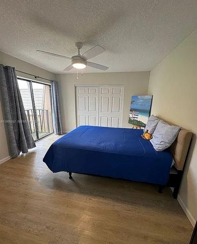 6222 62nd Way, West Palm Beach, FL 33409