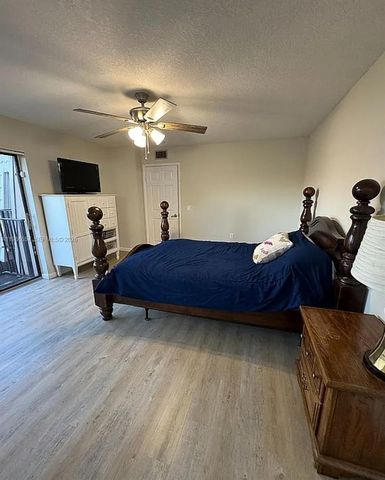 6222 62nd Way, West Palm Beach, FL 33409