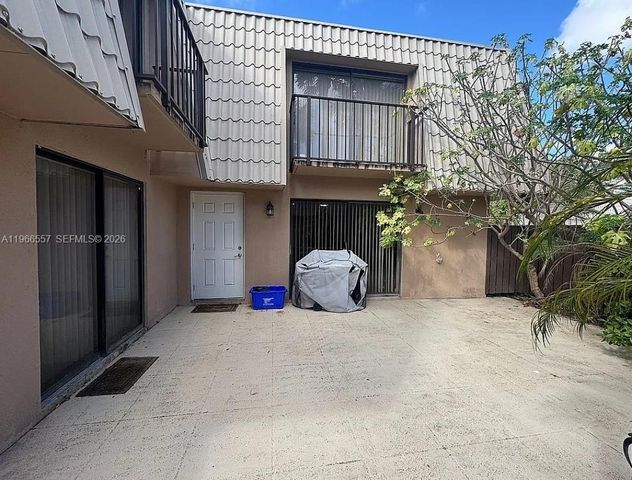 6222 62nd Way, West Palm Beach, FL 33409