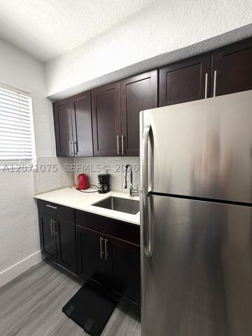 7334 Harding Ave 6, Miami Beach, FL 33141