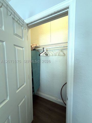 7334 Harding Ave 6, Miami Beach, FL 33141