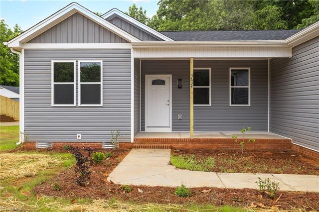 3634 Old Vineyard Road, Winston-salem, NC 27104