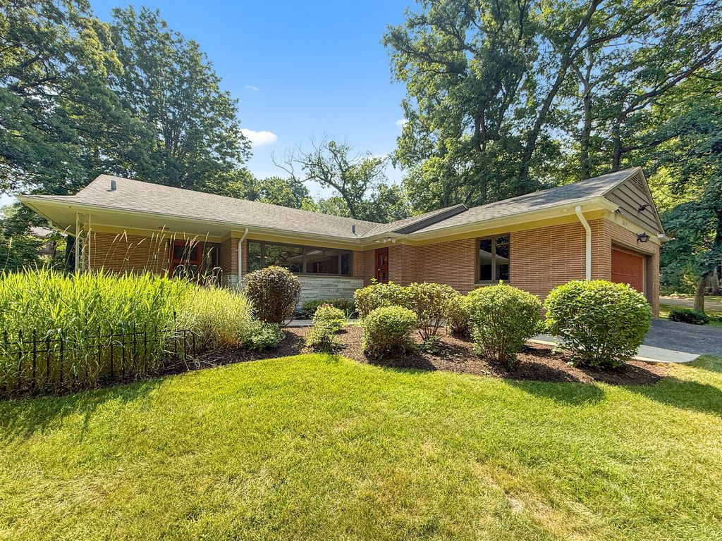 2615 E CHICKADEE Trail, Rockford, IL 61107