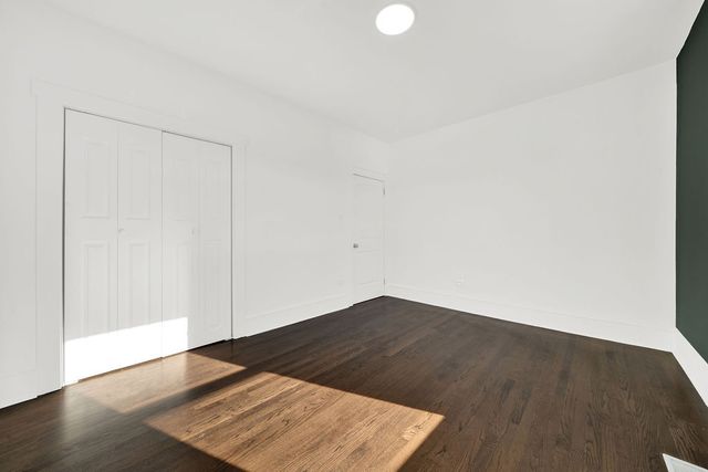 11440 S Indiana Avenue, Chicago, IL 60628