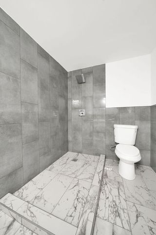 11440 S Indiana Avenue, Chicago, IL 60628