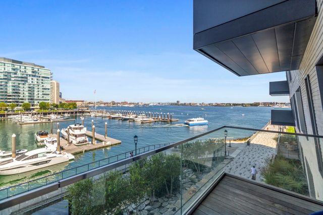 300 Pier 4 Blvd 3B, Boston, MA 02210