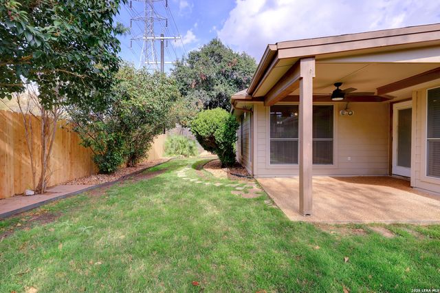 16757 Henderson, San Antonio, TX 78232