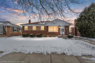 25564 Koontz Street, Roseville, MI 48066