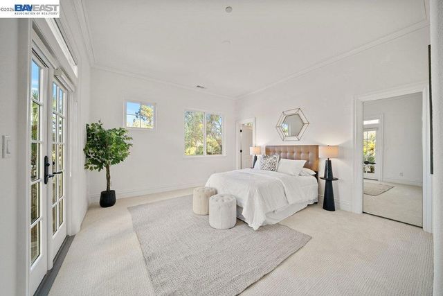 27 Eagle Ridge Ln, Danville, CA 94506