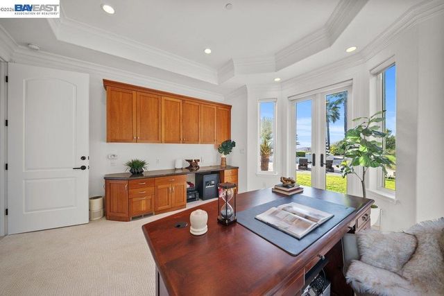 27 Eagle Ridge Ln, Danville, CA 94506