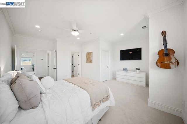 27 Eagle Ridge Ln, Danville, CA 94506