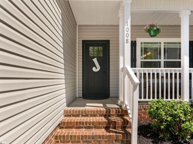 1008 Sylvia Street, Greer, SC 29651