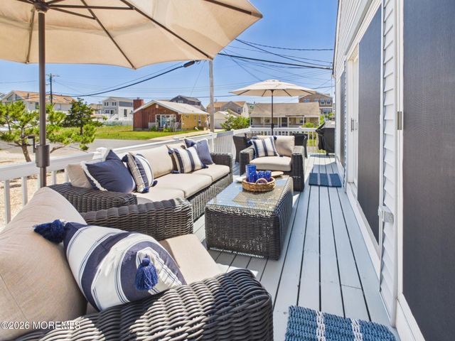 207 4th Avenue, Manasquan, NJ 08736