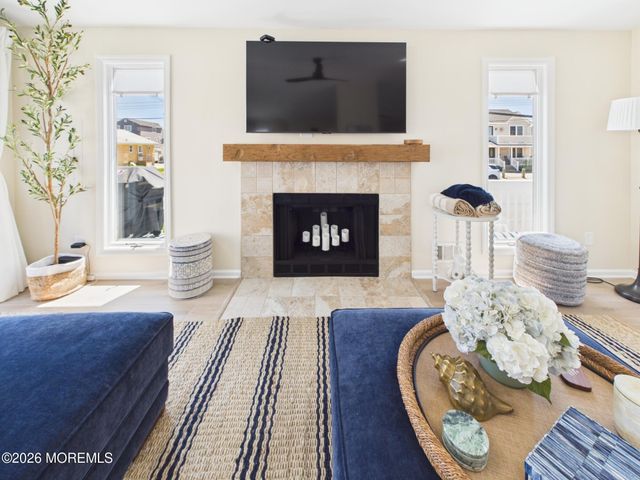 207 4th Avenue, Manasquan, NJ 08736