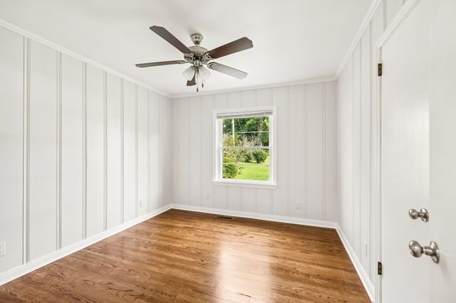 202 Jackson Heights Rd, Columbia, TN 38401