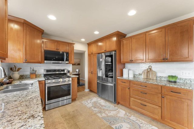 1888 Woodsfield DRIVE, Richfield, WI 53076