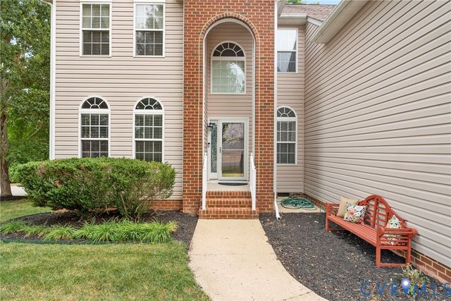 2201 Water Horse Ct, Midlothian, VA 23112