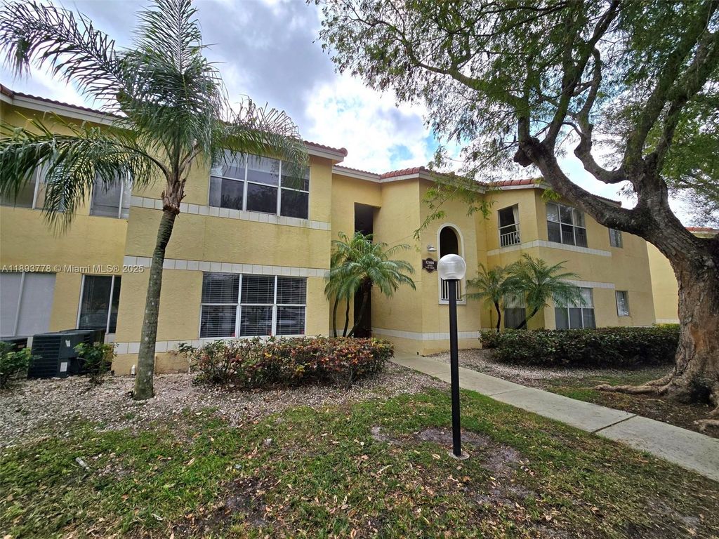 13090 Vista Isles Dr 124, Sunrise, FL 33325