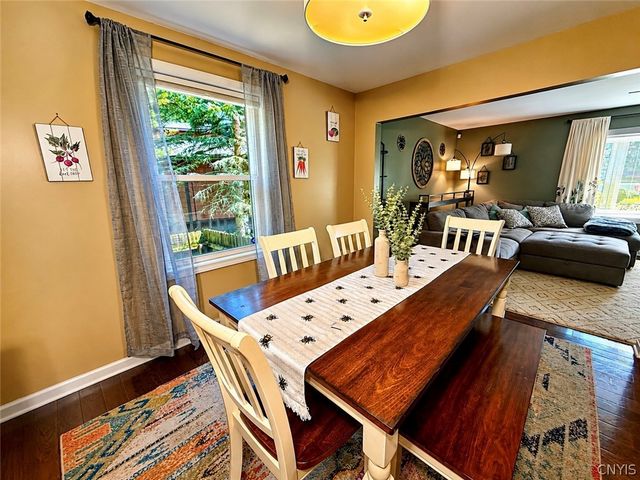 5515 Chateau Lane, Clay, NY 13041