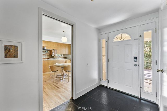 1425 Longview, Fullerton, CA 92831