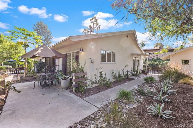 1425 Longview, Fullerton, CA 92831