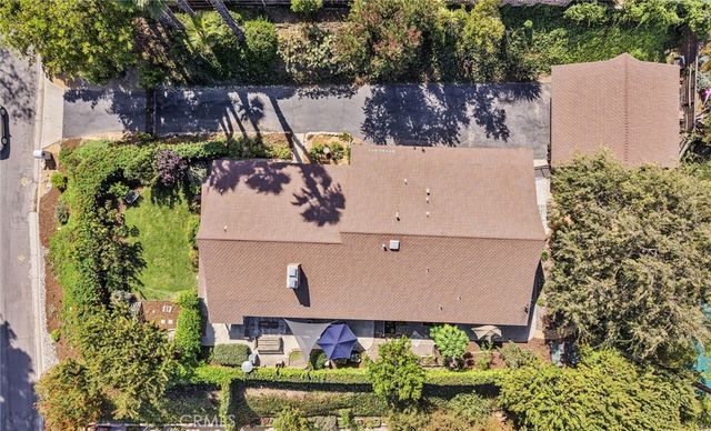 1425 Longview, Fullerton, CA 92831