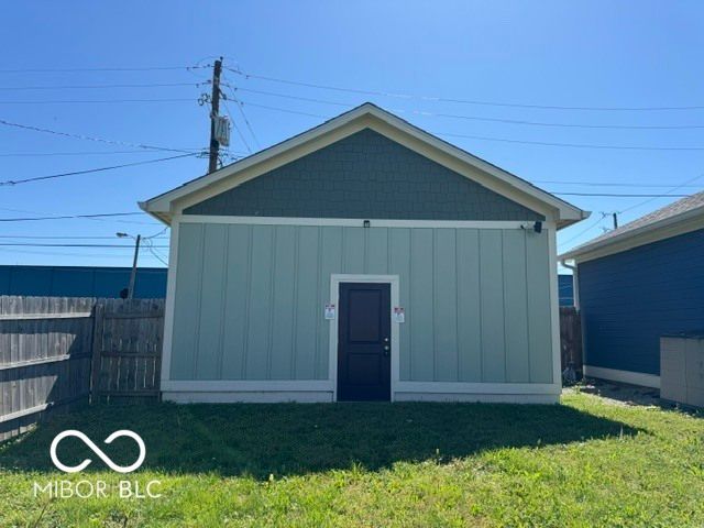 2007 Columbia Avenue, Indianapolis, IN 46202