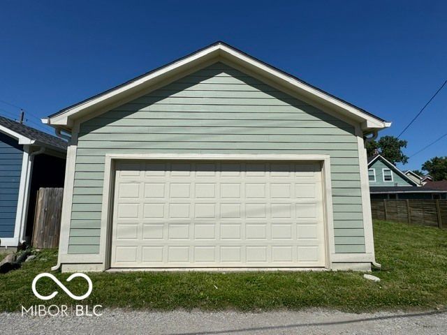 2007 Columbia Avenue, Indianapolis, IN 46202