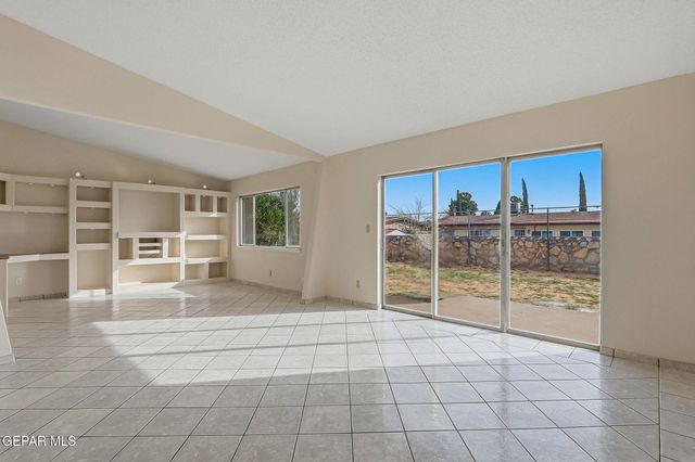 11132 WHARF COVE Drive, El Paso, TX 79936