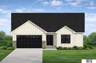 8910 Reed Street, Papillion, NE 68046