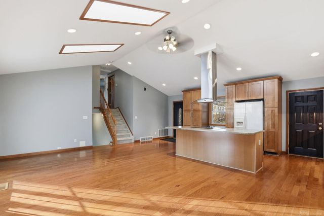 2957 Armstrong Drive, Orion Twp, MI 48360